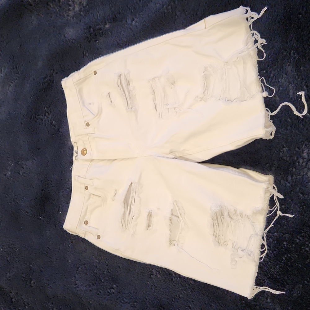 Distressed, white, button fly Free People betmuda jean shorts size 26!
